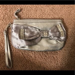 Silver Wristlet with Rhinestone Bow 🎀